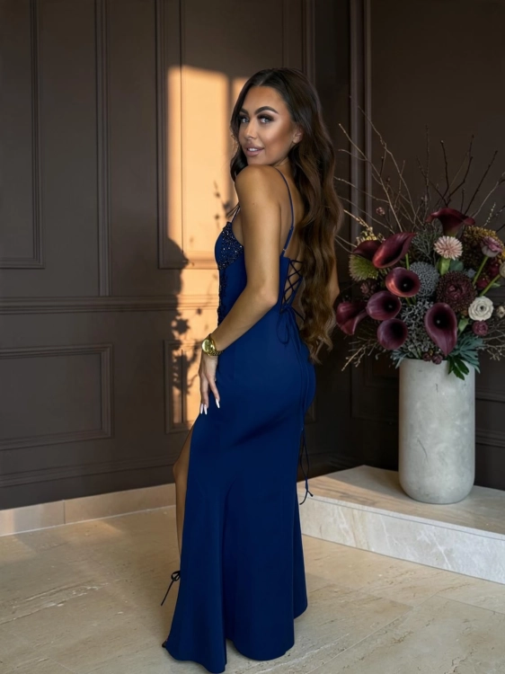 ae569ef1-2c9b-491c-938b-de9d25644c94.jpg